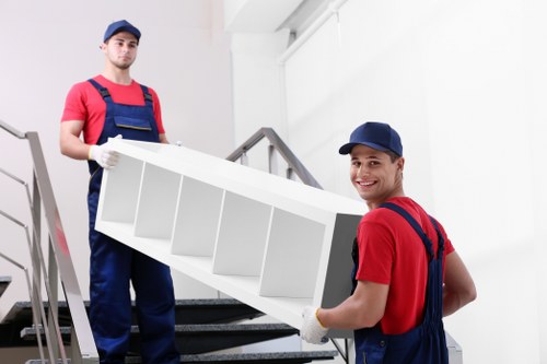 Moving truck service for Queens Park homes and flats