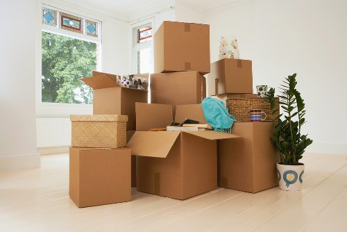 Queens Park moving truck for residential and business moves
