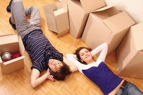Small business and home moving support available in Queens Park